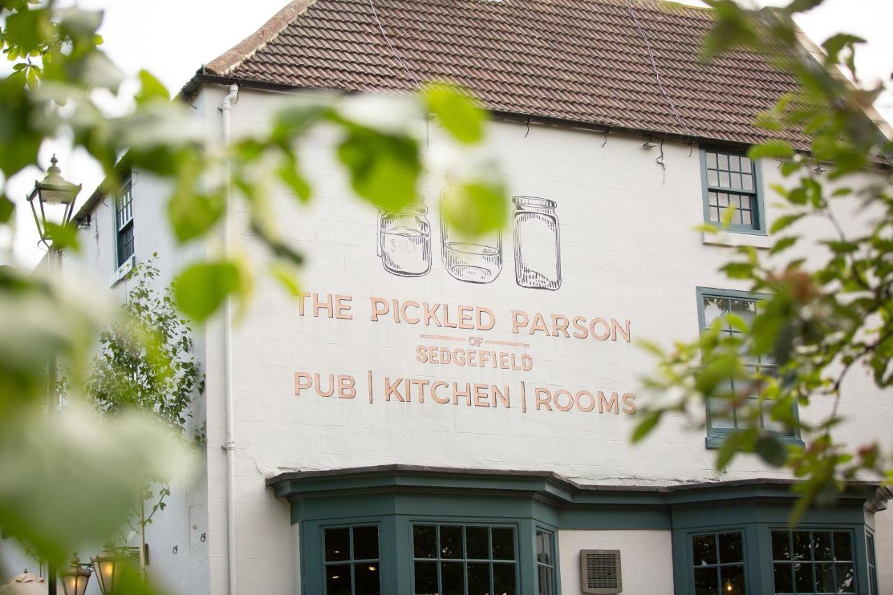 Hotel The Pickled Parson Of Sedgefield Exterior foto